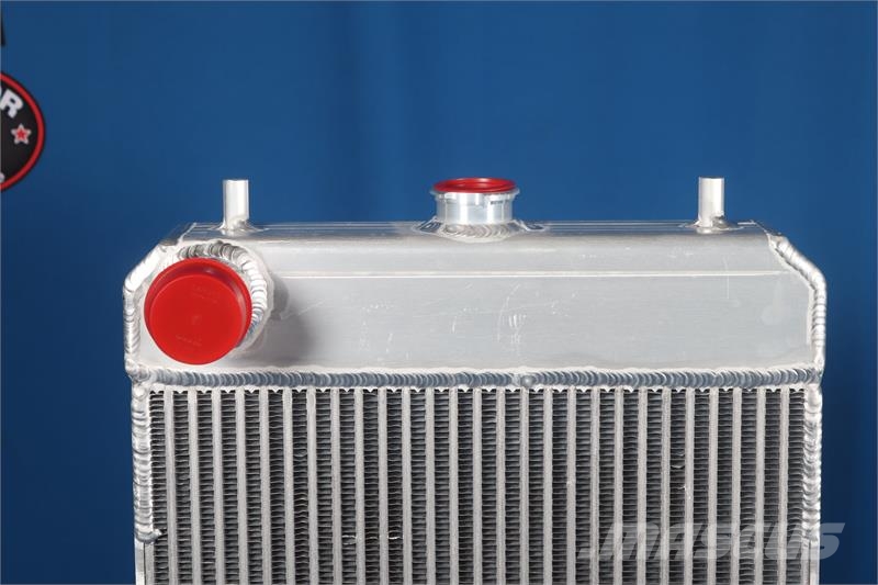 Hitachi Radiator # 870017 Radiadores