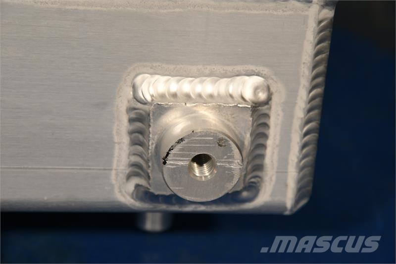Hitachi Zaxis 450-3 Radiator # 870366 مشعات