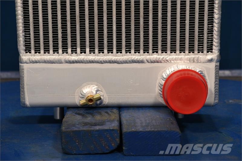 Hitachi ZX470 Radiator # 871208 Radiadores