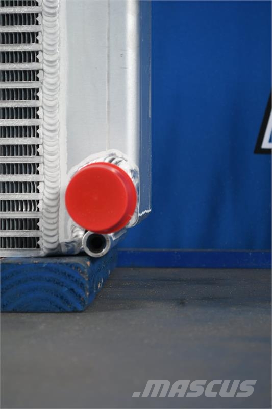Hyster H155FT Radiator # 940138 Radiadores