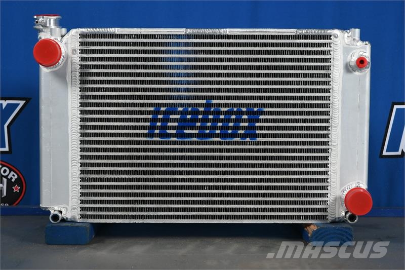 Hyster H155FT Radiator # 940138 Radiadores