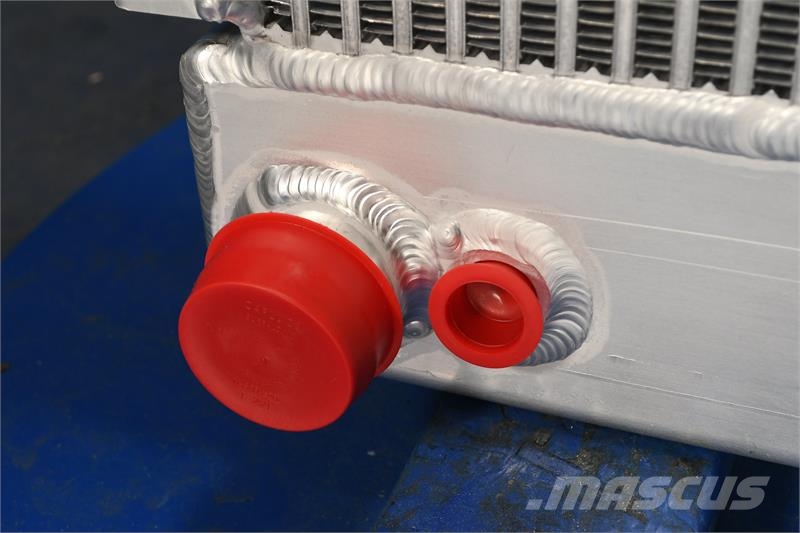 Hyster H250 Radiator # 940049 مشعات