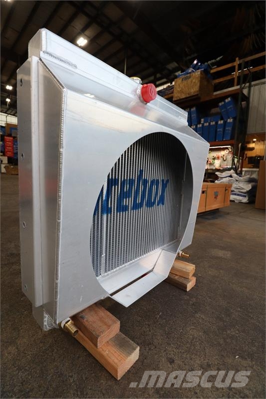 Hyster H520 Radiator # 940205 مشعات
