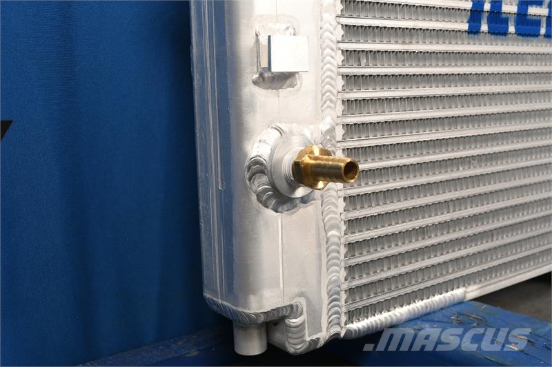 Hyster H60XT Radiator # 940247 Hűtők