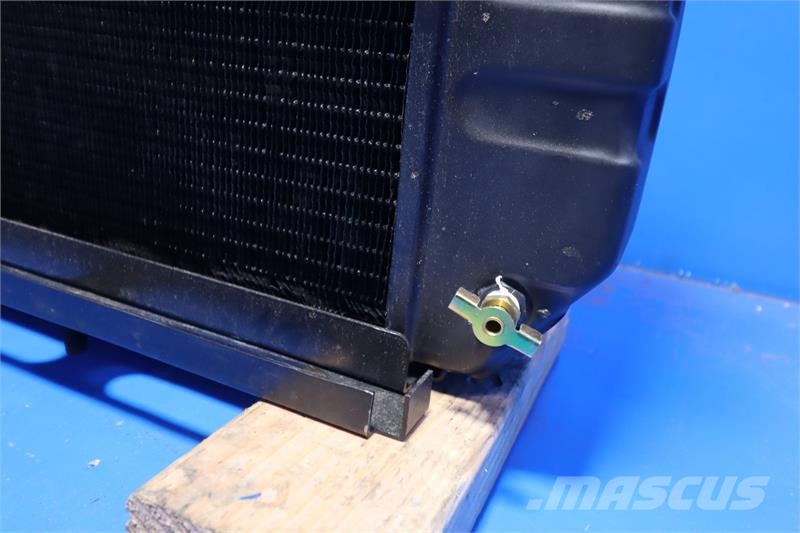 Hyster H90XM / H80XM Radiator # 940017 Hűtők