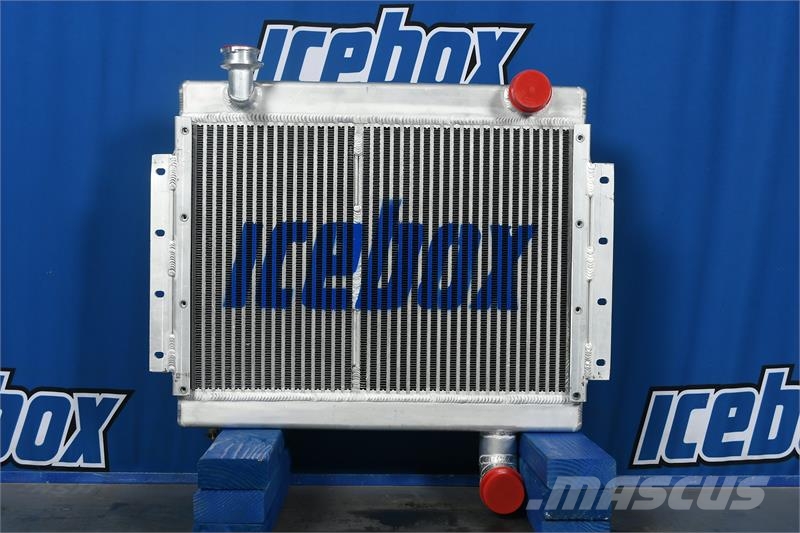 Hyster Radiator # 940047 Радиатори