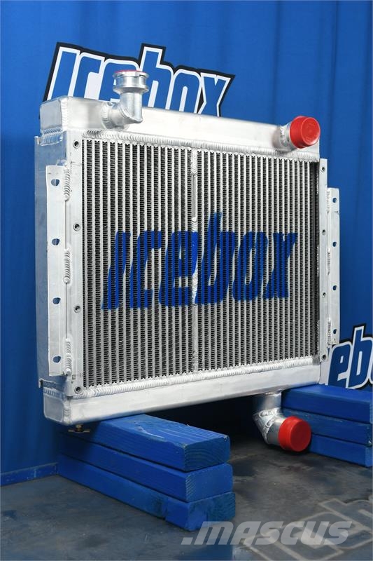 Hyster Radiator # 940047 Радиатори