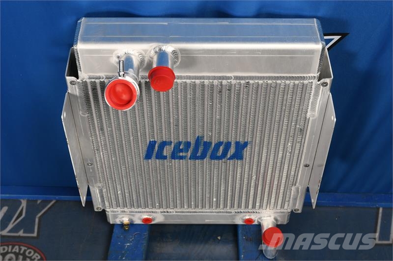 Hyster S150A Radiator # 940032 Hűtők