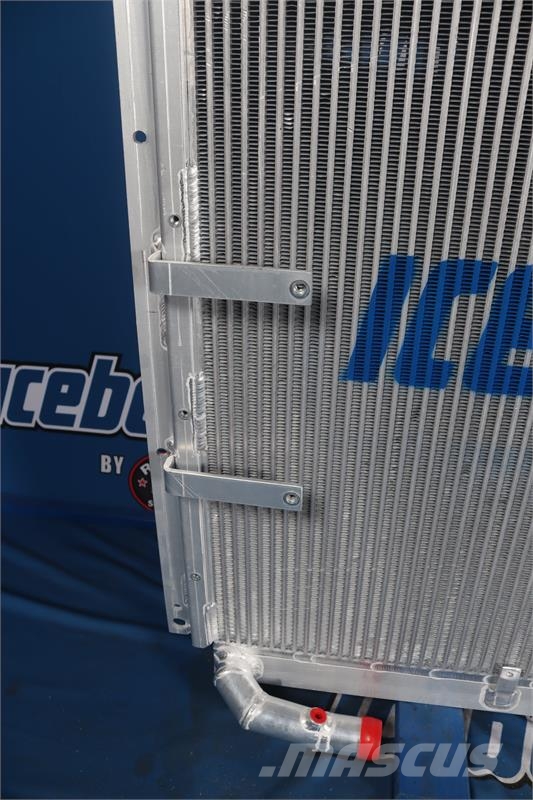 Hyundai 290LC-3 Oil Cooler # 890189 Радиатори