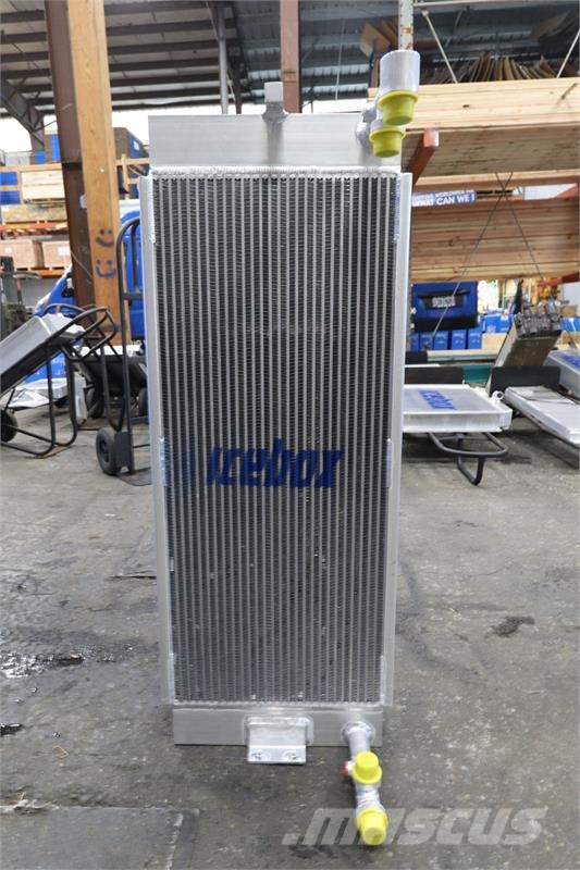 Hyundai 757 XTD-7A Oil Cooler # 890199 Radiadores