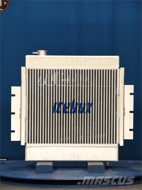 Ingersoll Rand T708 Tractor Radiator # 840151 Radiadores
