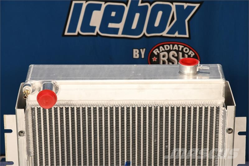 Ingersoll Rand T708 Tractor Radiator # 840151 Radiadores