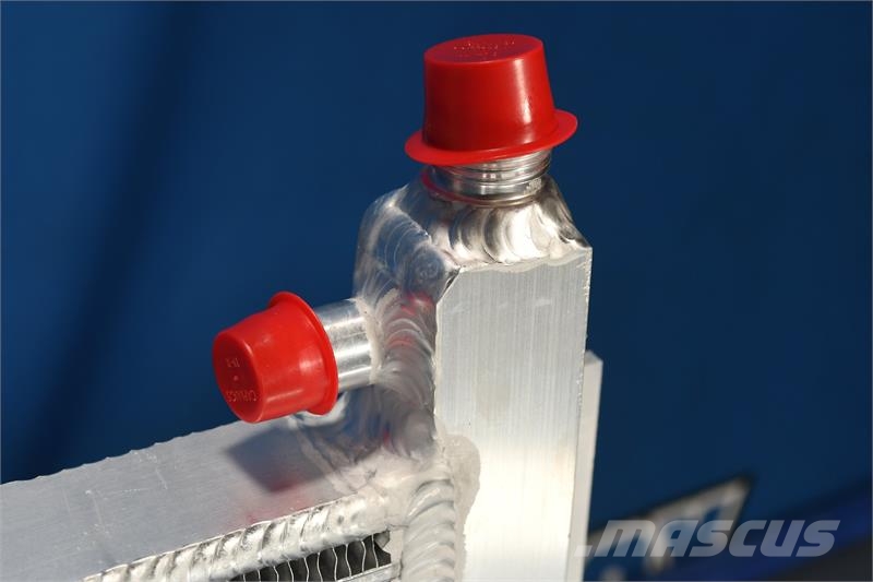 Ingersoll Rand / Volvo DD90, DD90HF Oil Cooler # 840145 Radijatori