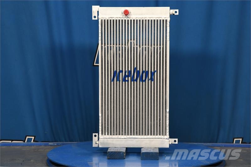 International 175B Oil Cooler # 920036 Radiatorji