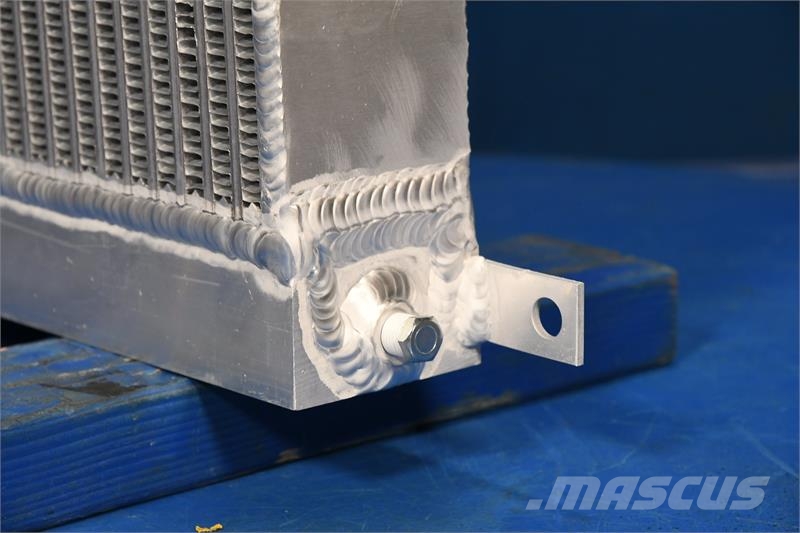 International 175B Oil Cooler # 920036 Radiatorji