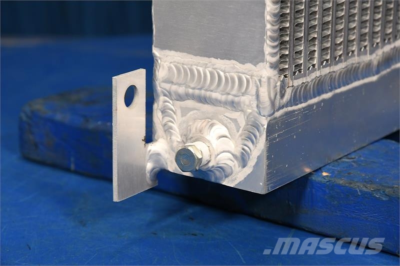 International 175B Oil Cooler # 920036 Radiatorji