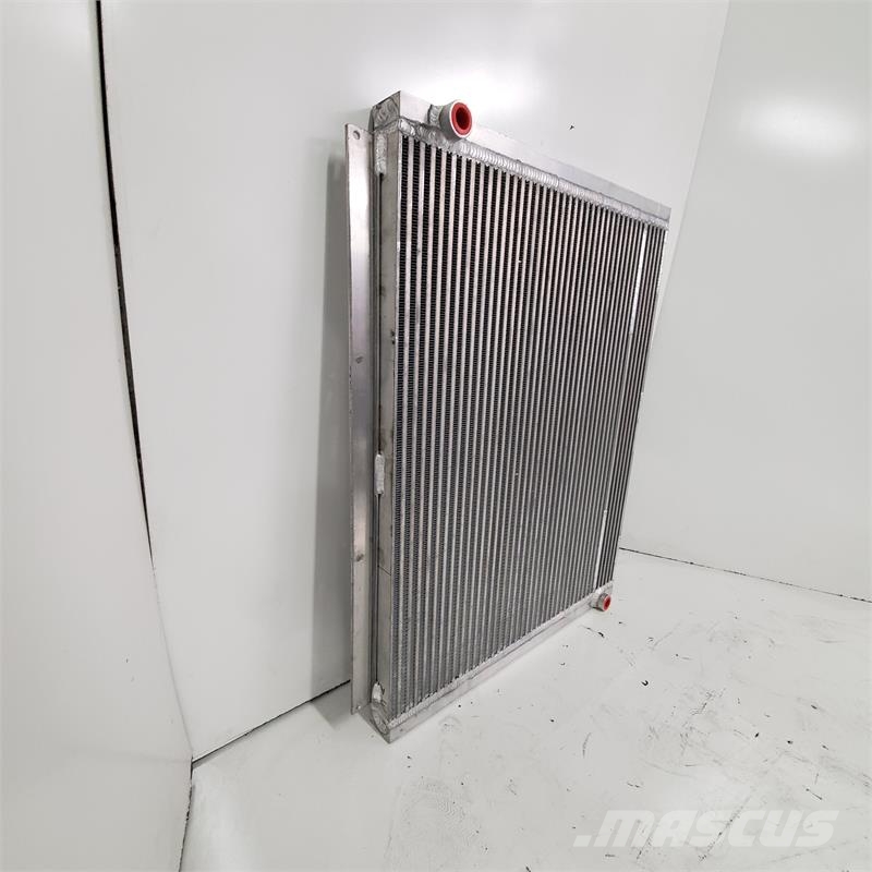 International 2200 Oil Cooler # 920026 Radiatorji