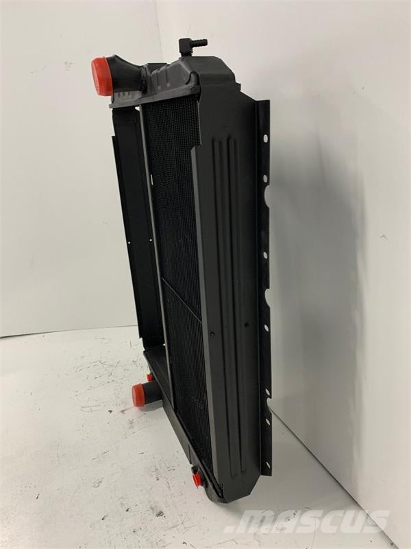 International 3000, 3600, 3800 Radiator # 603061 Radiadores