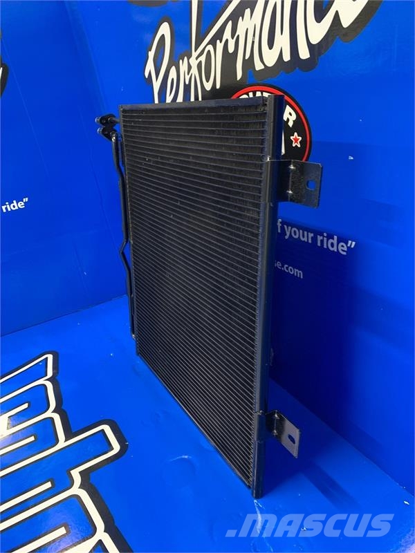 International 4300,F650,F750,4200,4300,4400 AC Condenser # 60382 Radiadores