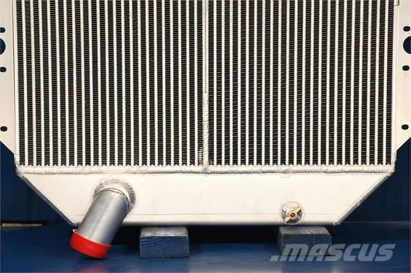 International 4800 Firetruck Radiator # 603211 Radiadores