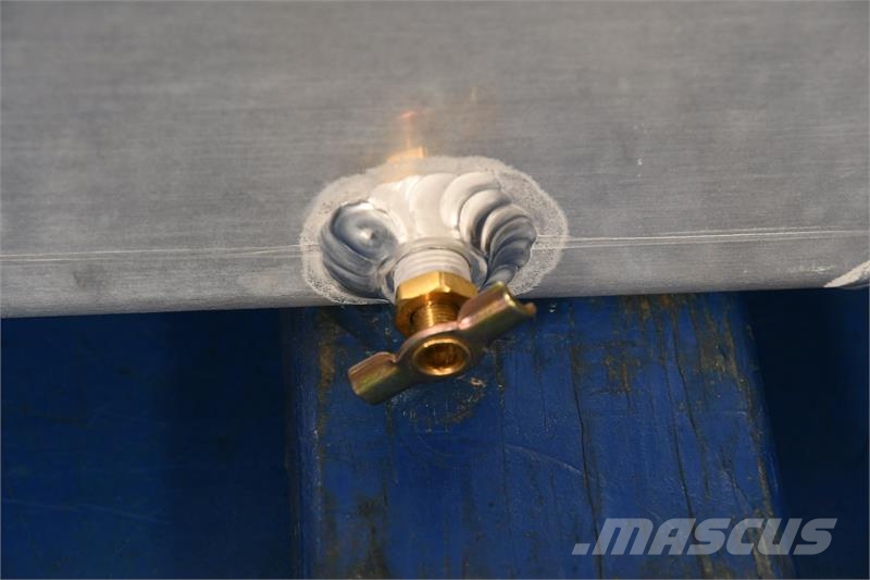 International 4800 Firetruck Radiator # 603211 Radiadores