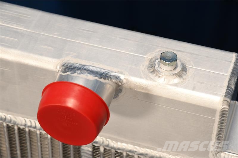 International 4900 Radiator # 603386 Radiatoare