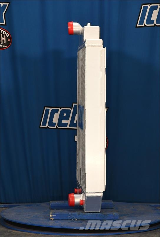 International 4900 Radiator # 603386 Radiatoare