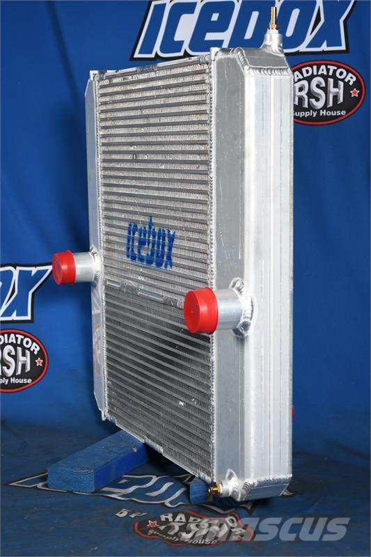 International 4900 Radiator # 603354 مشعات