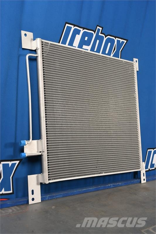 International 5000,8000,9200 Series AC Condenser # 603822 Radiatorer