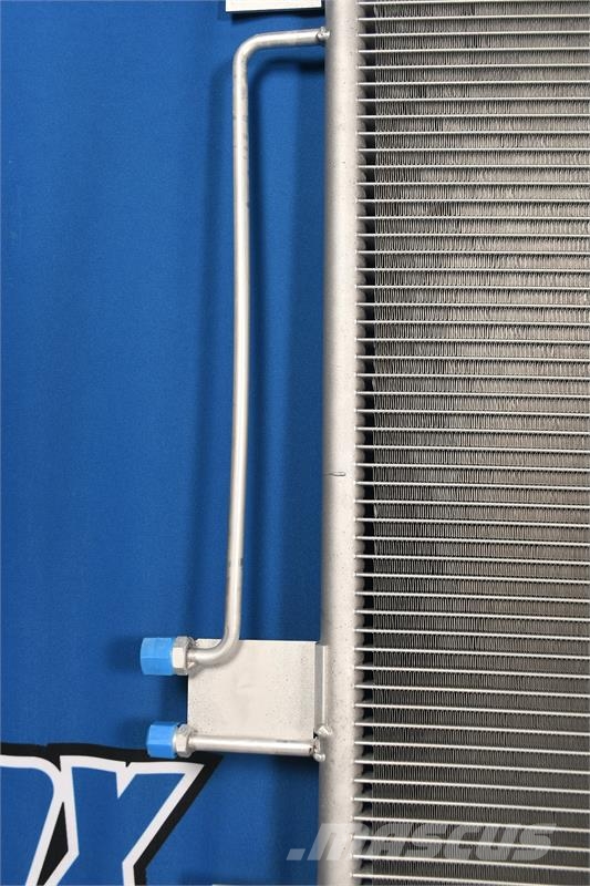 International 5000,8000,9200 Series AC Condenser # 603822 Radiatorer