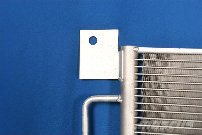 International 5000,8000,9200 Series AC Condenser # 603822 Radiatorer