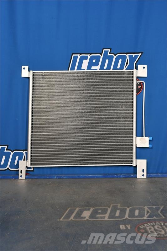 International 5000,8000,9200 Series AC Condenser # 603822 Radiatorer