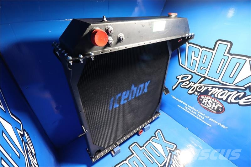 International 9370 Radiator # 603438 مشعات
