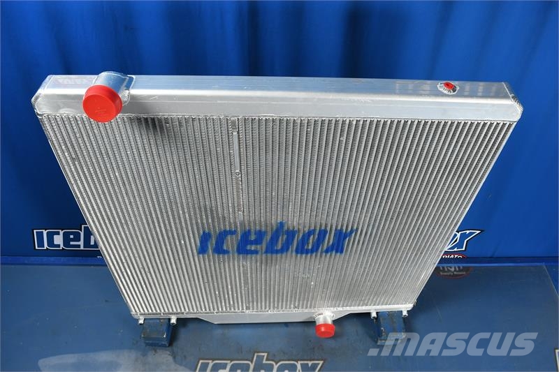 International 9900I / Prostar Radiator # 603210 Radiatoare