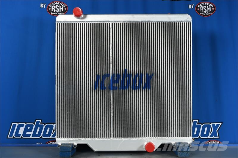 International 9900I / Prostar Radiator # 603210 Radiatoare
