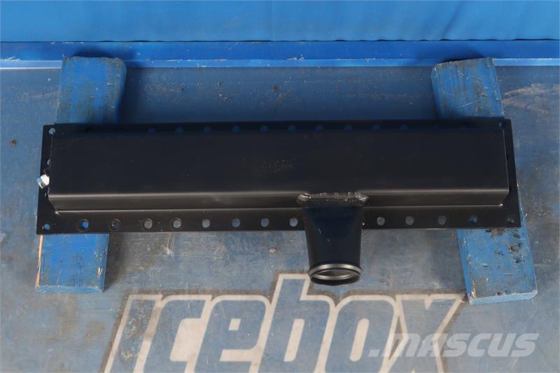 International Crossflow Tank # 603449 Radiators