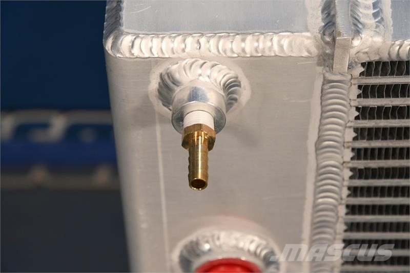 International Durastar Radiator # 603329 Radiaatorid