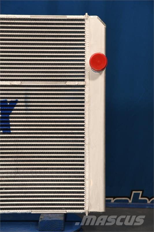 International Durastar Radiator # 603329 Radiaatorid