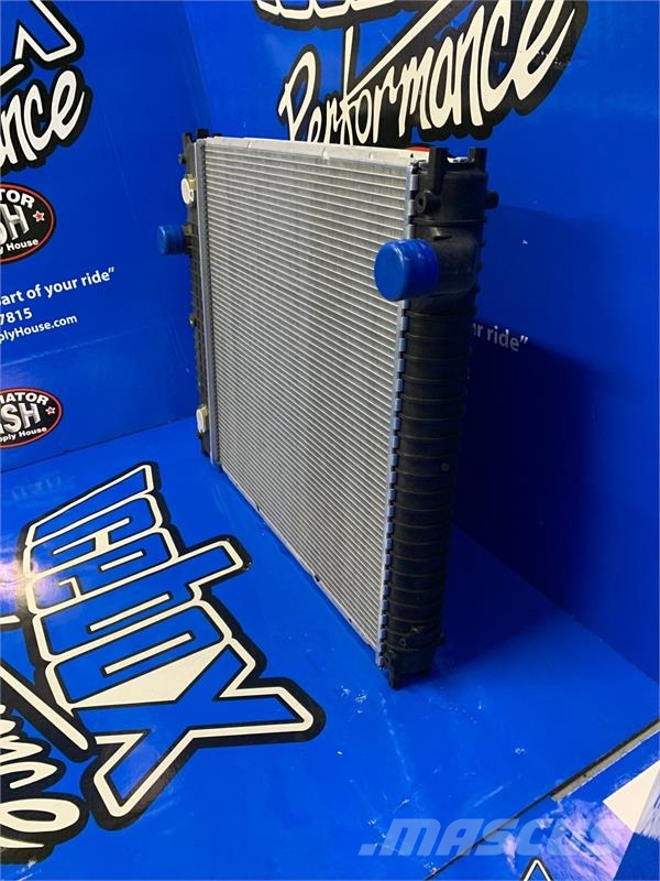 International F500,F600,CF500,CF600 Radiator # 603201 Radiators