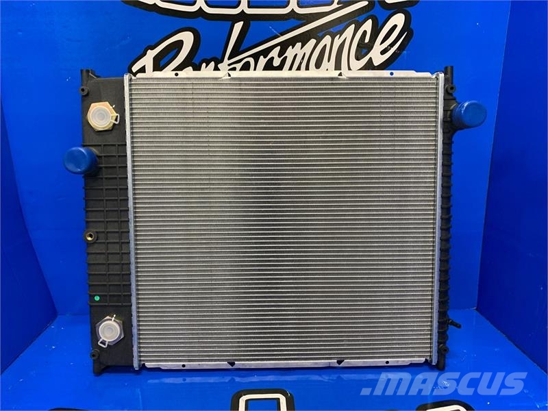 International F500,F600,CF500,CF600 Radiator # 603201 Radiators