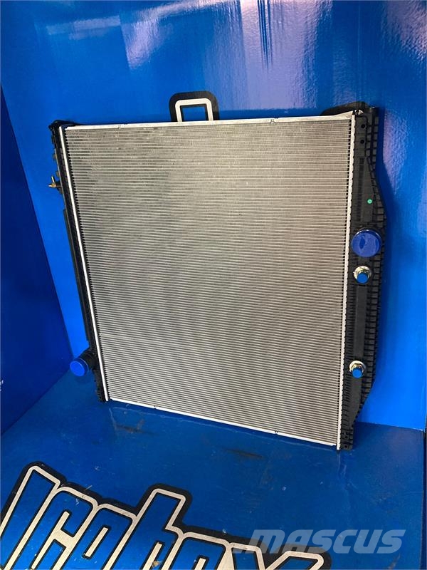 International LT625 , HX520 Radiator # 603366 Radiators