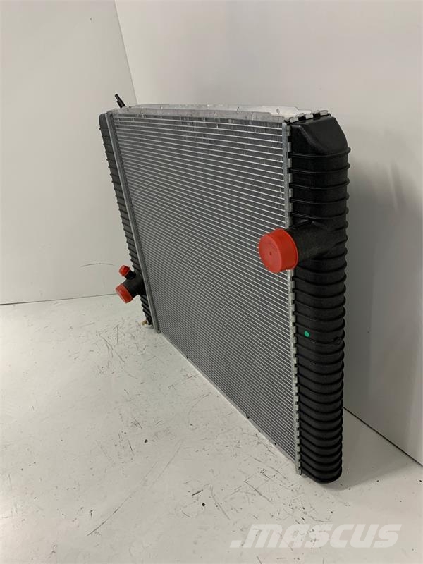 International Navistar, Durastar, 4000 Radiator # 603212 Radiátory