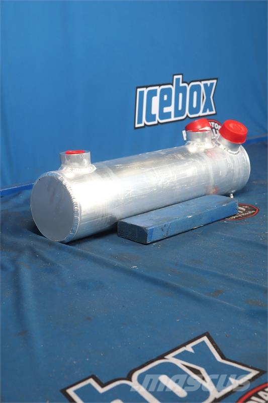 International Navistar Oil Cooler # 603446 Radiators