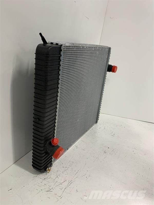 International Navistar, Durastar, 4000 Radiator # 603212 Radiátory