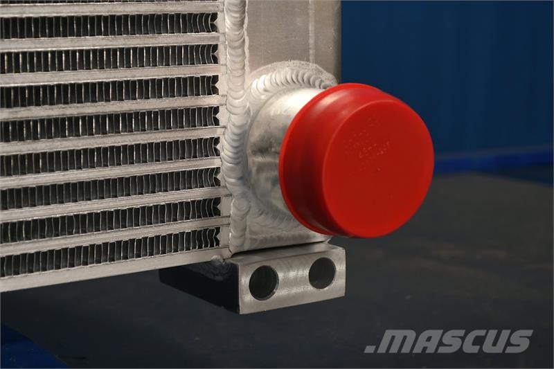 International / Navistar Radiator # 603955 Radiators