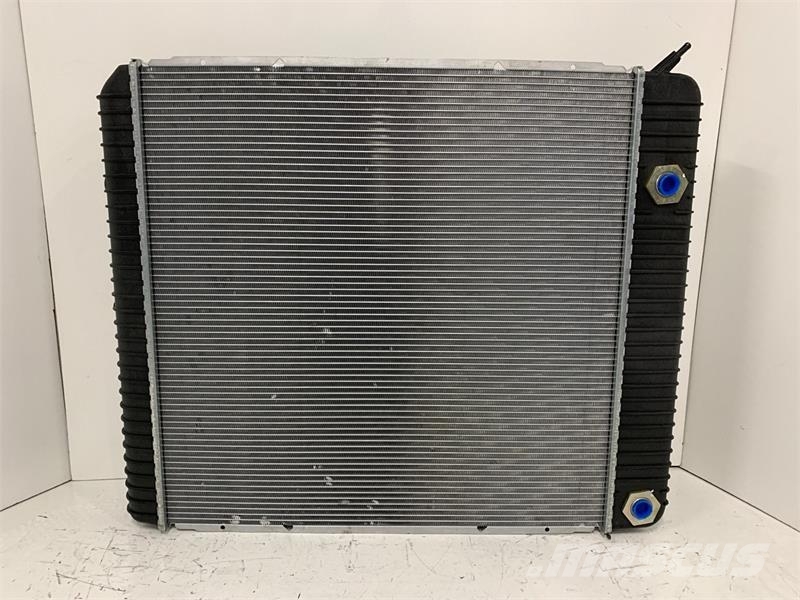 International Navistar, Durastar, 4000 Radiator # 603212 Radiátory