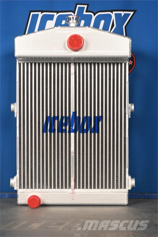 International TD340 Radiator # 920011 Радиатори