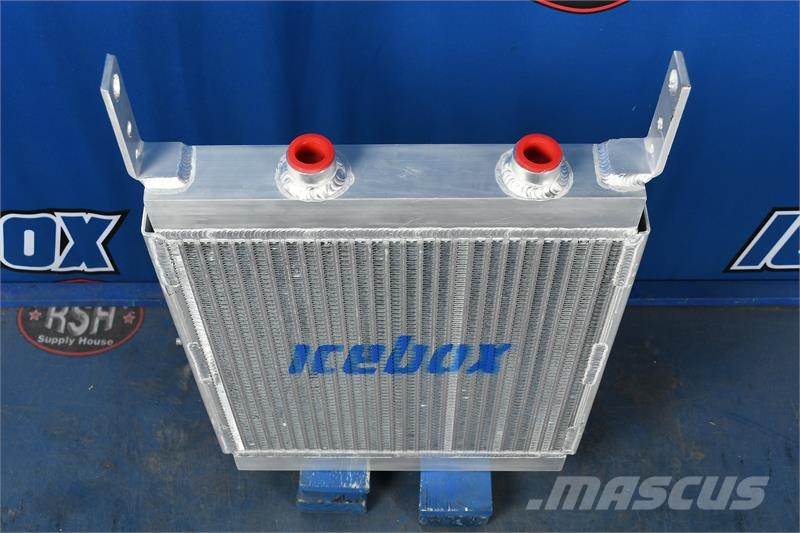 International TD8E, TD7E 100C, 100E, Oil Cooler # 920022 Radiadores