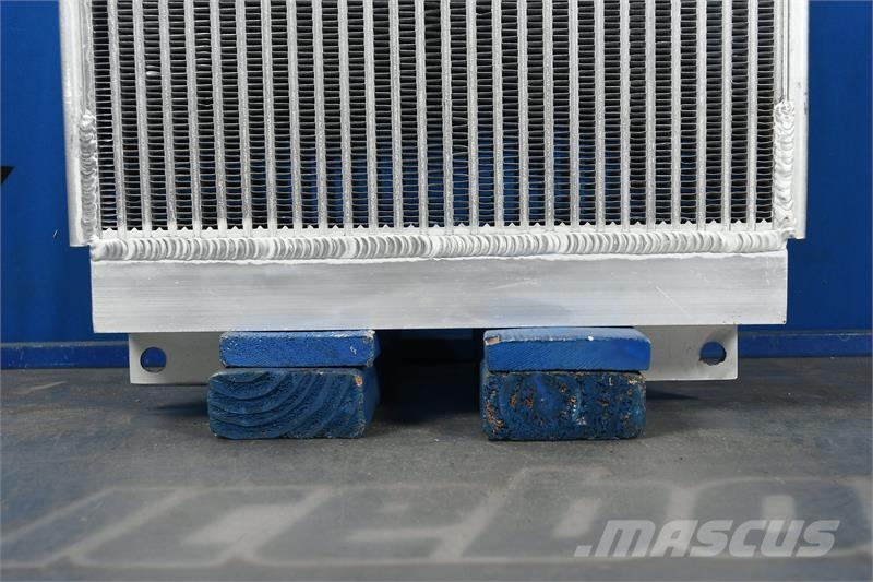 International TD8E, TD7E 100C, 100E, Oil Cooler # 920022 Radiadores