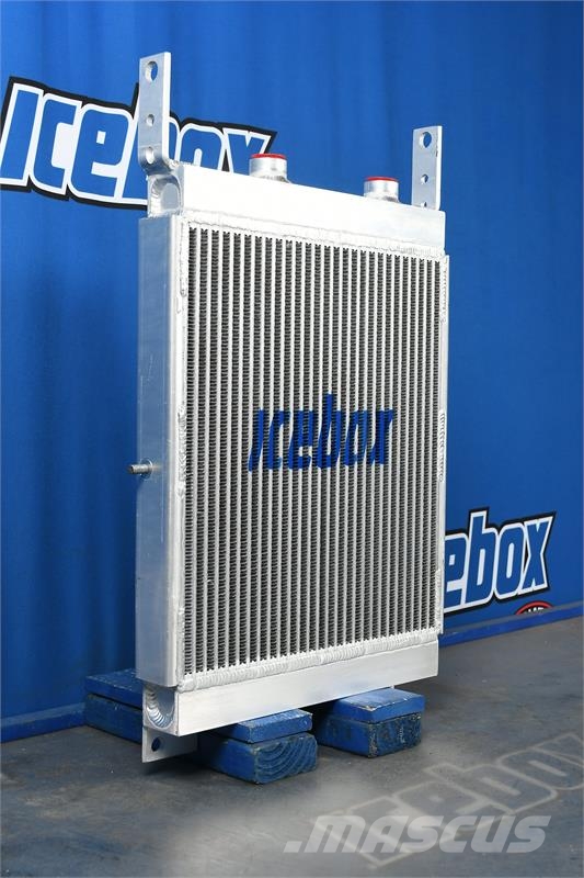 International TD8E, TD7E 100C, 100E, Oil Cooler # 920022 Radiadores